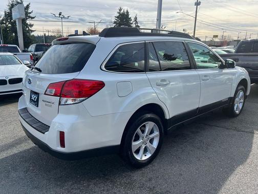2014 Subaru Outback 2.5i Premium
