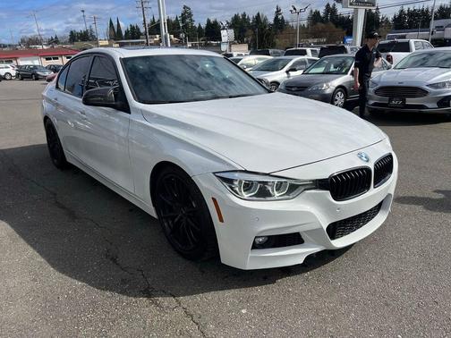Alpine White 2017 BMW 340 340i