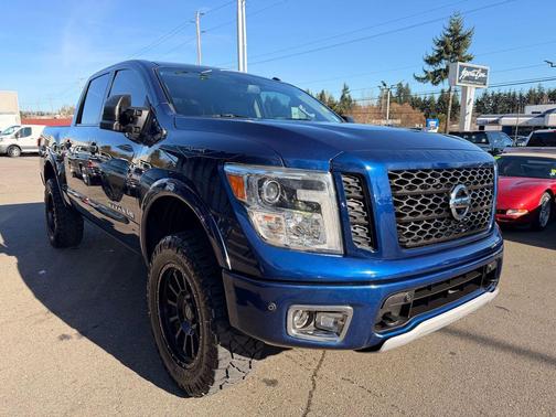 2018 Nissan Titan PRO-4X