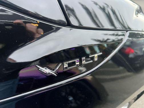 2018 Chevrolet Volt LT