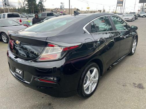 2018 Chevrolet Volt LT