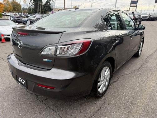 2013 Mazda Mazda3 s Grand Touring