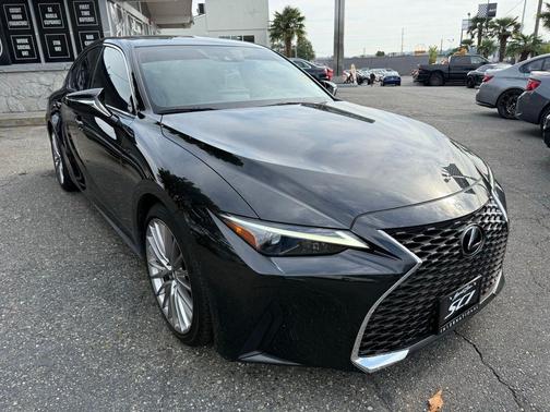 2022 Lexus IS 300 Base