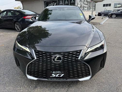 2022 Lexus IS 300 Base