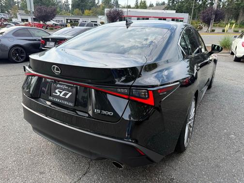 2022 Lexus IS 300 Base