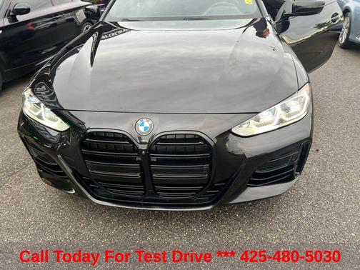 Black Sapphire Metallic 2022 BMW M440 i xDrive