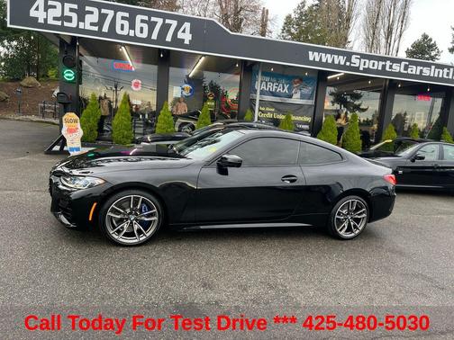Black Sapphire Metallic 2022 BMW M440 i xDrive
