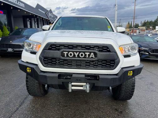 2020 Toyota Tacoma SR5