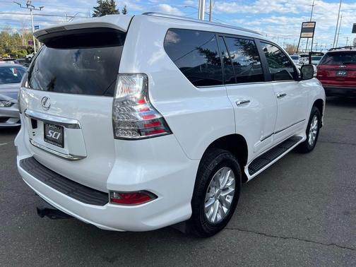 Starfire Pearl 2016 Lexus GX 460 Base