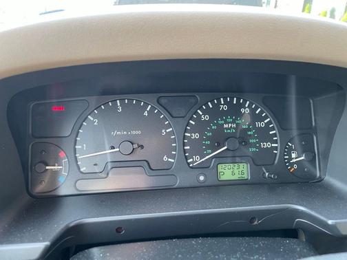 2002 Land Rover Discovery Series II SE