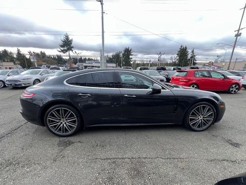 2019 Porsche Panamera 4S