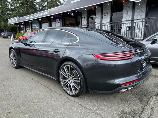2019 Porsche Panamera 4S