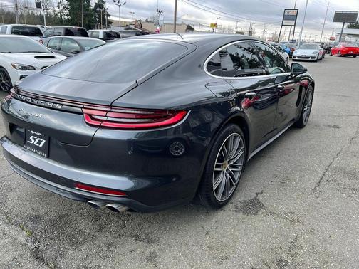 2019 Porsche Panamera 4S