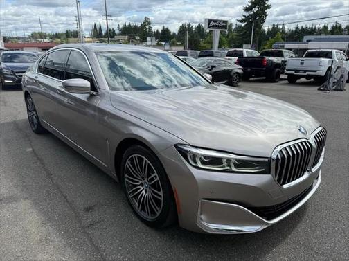 2020 BMW 740 740i