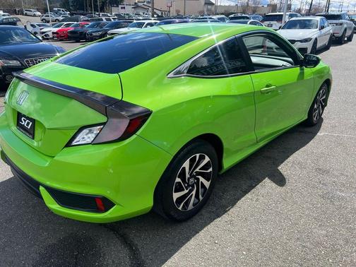 Energy Green Pearl 2016 Honda Civic LX-P