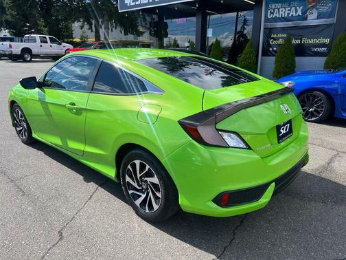 Energy Green Pearl 2016 Honda Civic LX-P