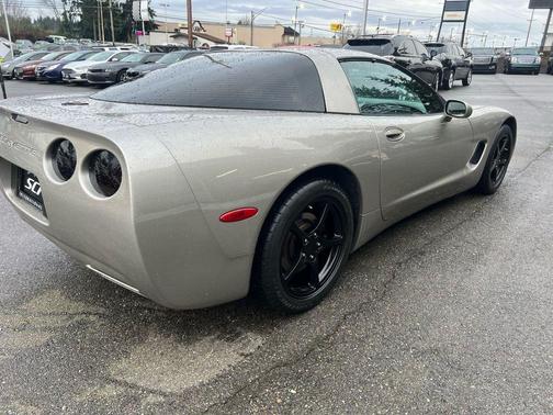 2002 Chevrolet Corvette Base