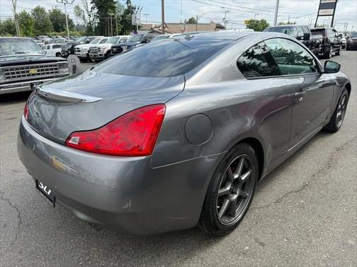 2011 INFINITI G37 Journey