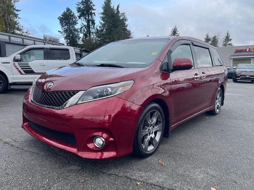 2015 Toyota Sienna SE