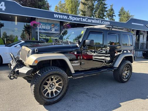 2016 Jeep Wrangler Unlimited Sahara