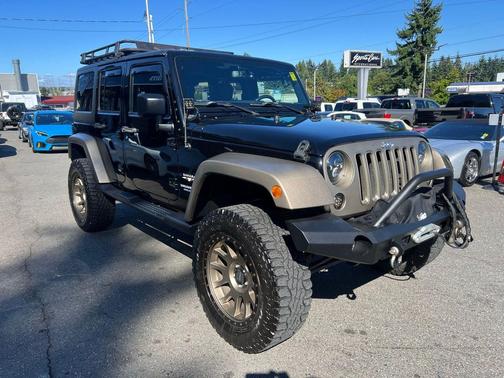 2016 Jeep Wrangler Unlimited Sahara
