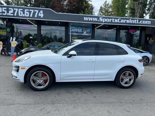 2015 Porsche Macan Turbo