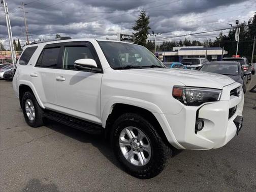2020 Toyota 4Runner SR5