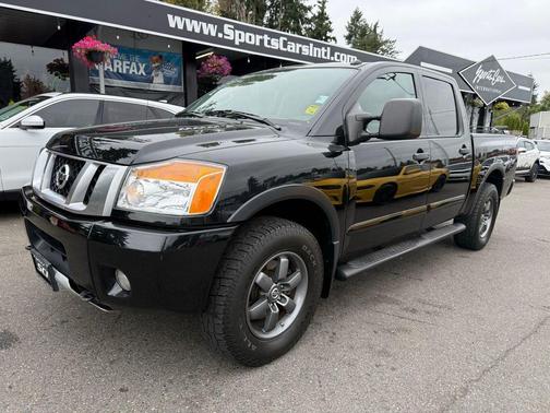 2015 Nissan Titan SL