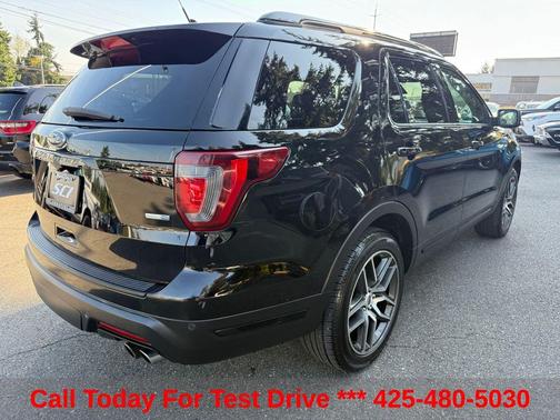 Shadow Black 2018 Ford Explorer Sport