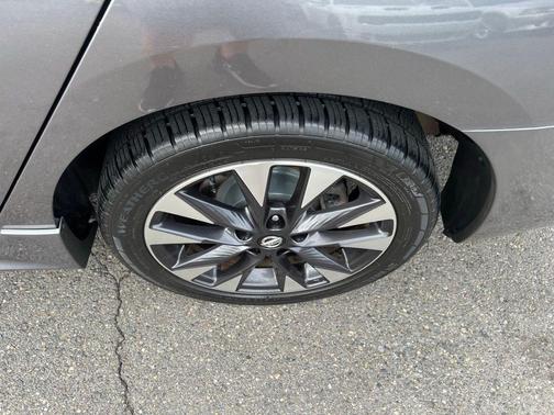 2017 Nissan Sentra SR