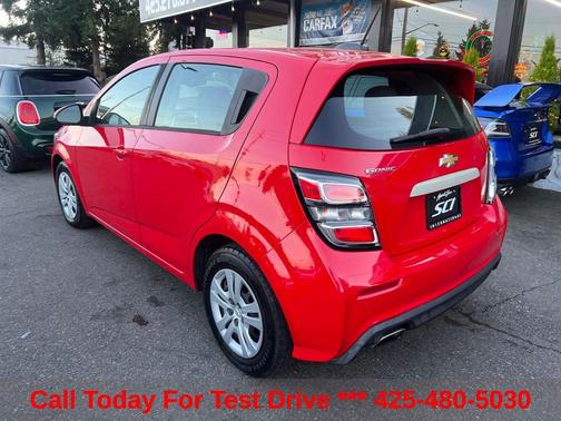 Red Hot 2020 Chevrolet Sonic FWD Hatchback 1FL 5-Door