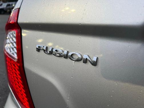 2010 Ford Fusion SEL
