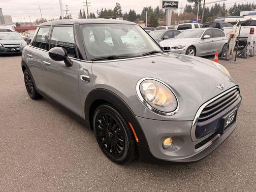 2016 MINI Hardtop Cooper