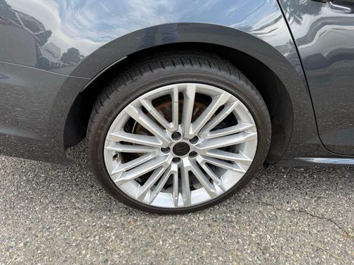 2017 Audi A4 2.0T Premium Plus