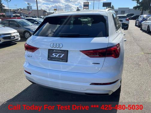 White 2021 Audi Q3 40 Premium
