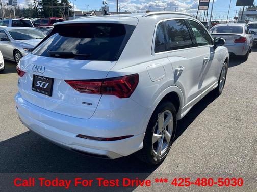 White 2021 Audi Q3 40 Premium