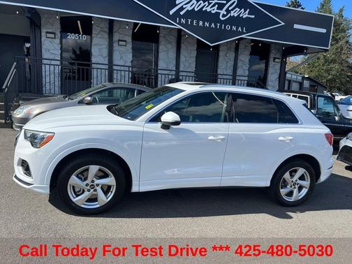White 2021 Audi Q3 40 Premium