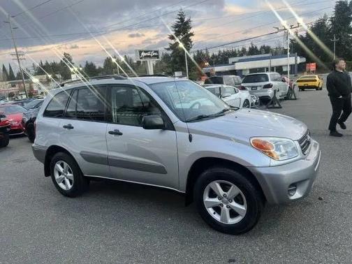 2004 Toyota RAV4 Base