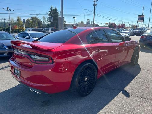 2015 Dodge Charger SXT