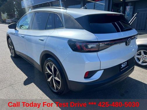 Opal White 2023 Volkswagen ID.4 S