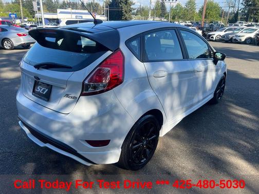 Oxford White 2019 Ford Fiesta ST Line