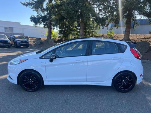 Oxford White 2019 Ford Fiesta ST Line