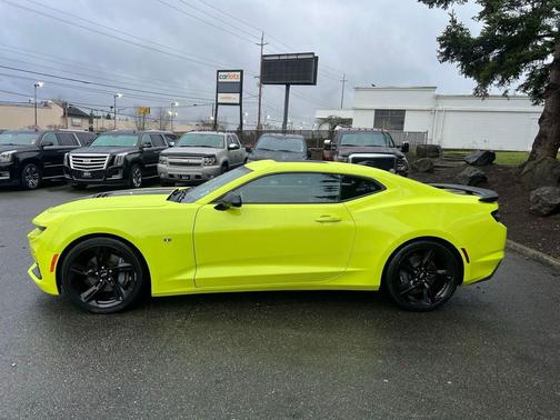 Shock 2020 Chevrolet Camaro 2SS