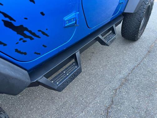 Hydro Blue Pearlcoat 2016 Jeep Wrangler Unlimited Sport