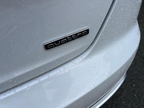 Glacier White Metallic 2019 Audi A4 2.0T Premium Plus