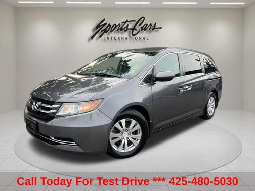 Lunar Silver Metallic 2016 Honda Odyssey SE