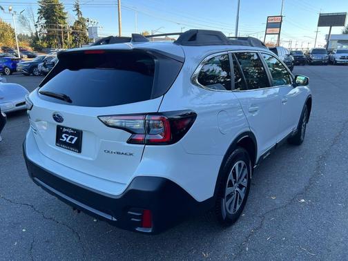 2021 Subaru Outback Premium