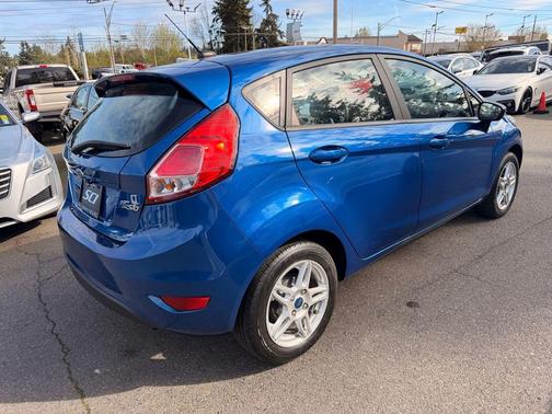 Lightning Blue Metallic 2019 Ford Fiesta SE
