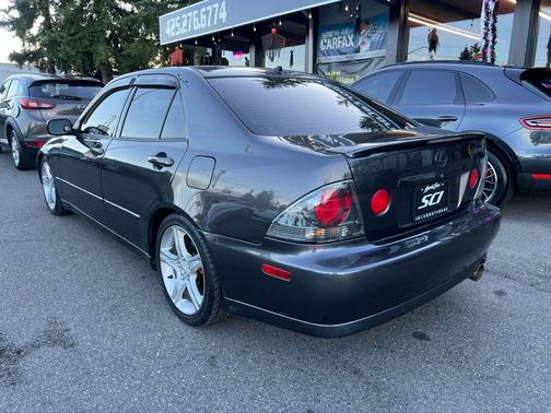 2002 Lexus IS 300 Base