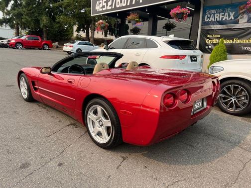 1998 Chevrolet Corvette Base